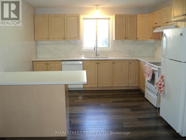 Building Photo - 43 Spitfire Dr