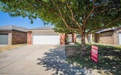 Foto principal - 9910 Weatherford Ave