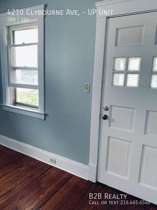Foto del edificio - Charming 2 Bed, 1 Bath Gem- Your Ideal Hom...