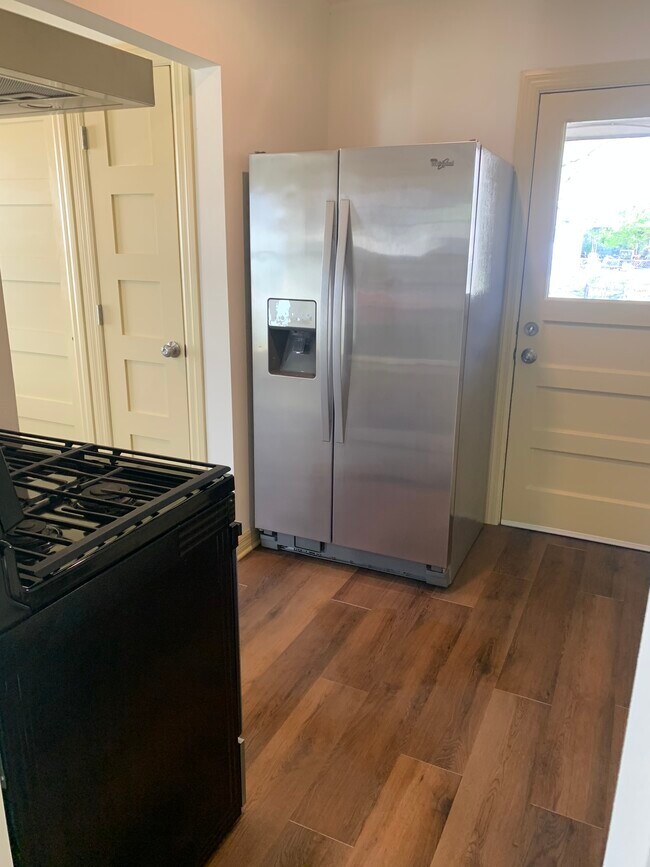 Fridge and Pantry - 1000 Edgefield Dr