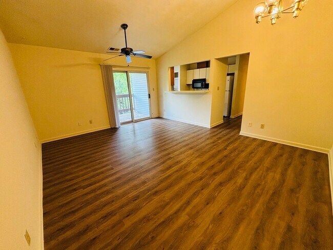 Foto del edificio - 403L Berryfield Lane