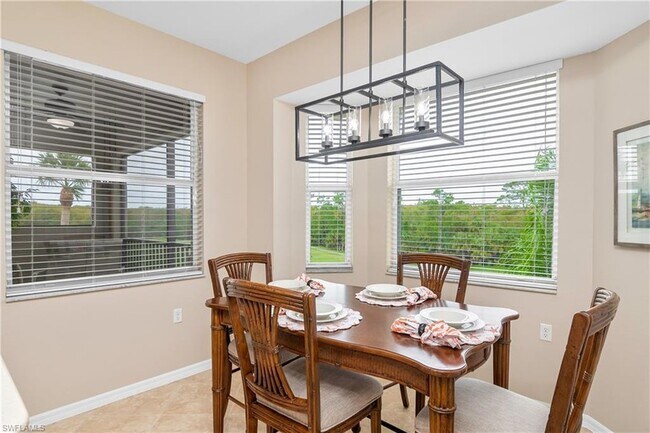 Building Photo - 10321 Heritage Bay Blvd