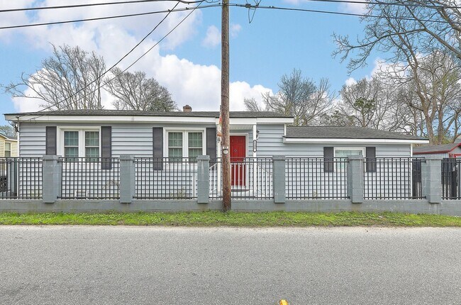 Photo - Renovated Home in the Heart of West Ashley!