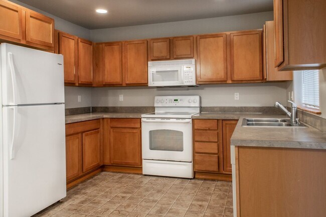Building Photo - 8004 Soper Hill Rd