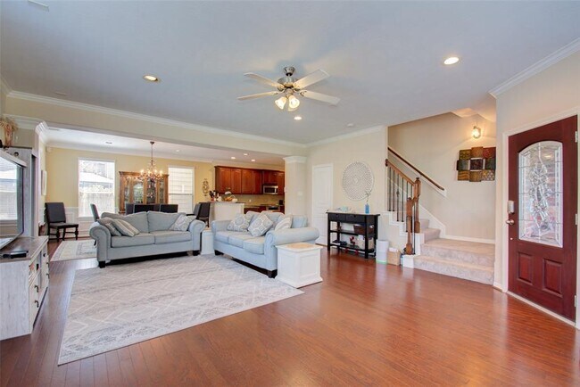 Building Photo - 2535 Brinkman St