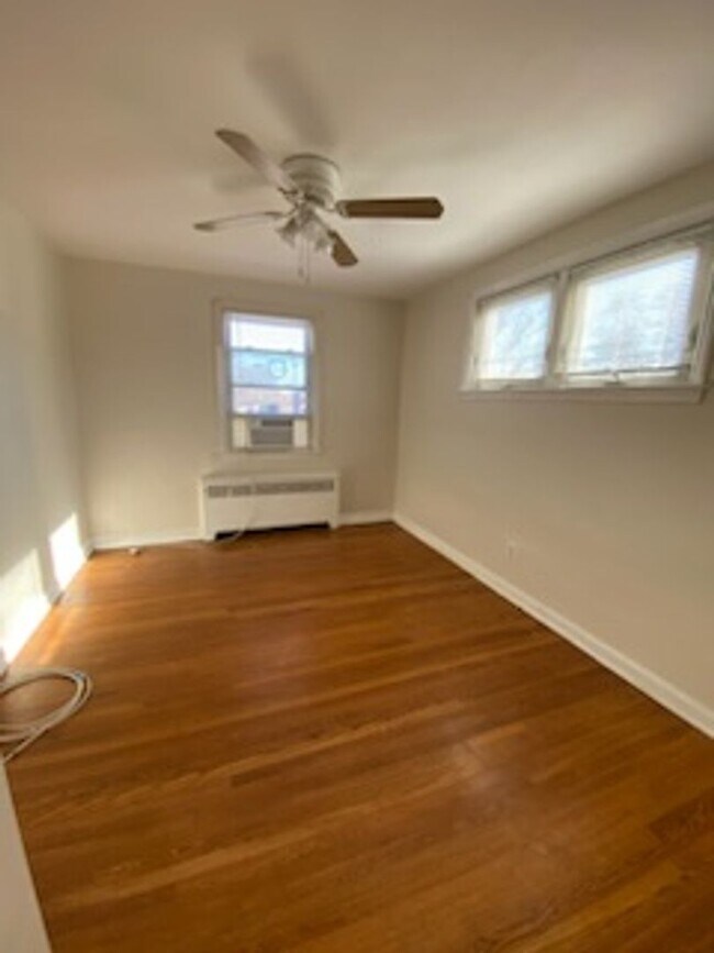 Foto del edificio - 801 Eaton Rd