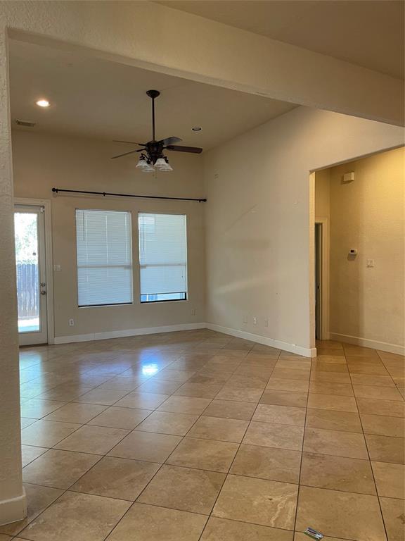 Building Photo - 1477 Silverado Dr