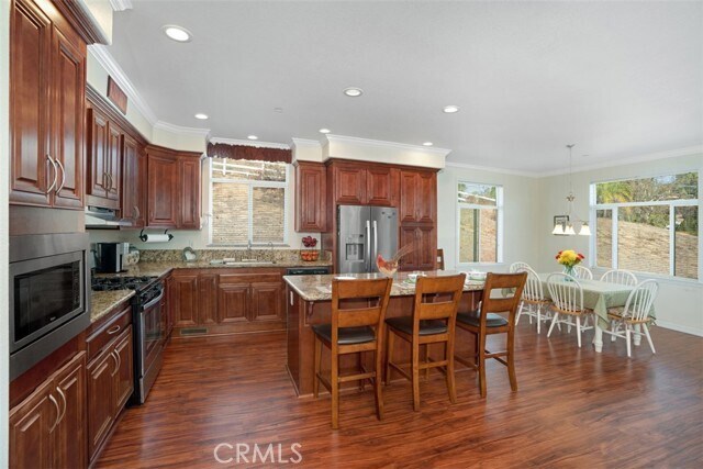 Foto del edificio - 41685 Anza Rd