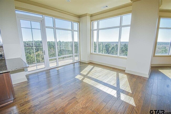 Foto del edificio - 2801 Wexford Dr