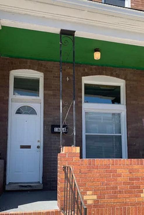 Primary Photo - 1664 Cliftview Ave