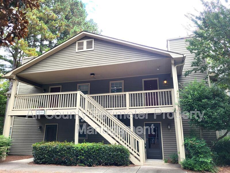 Foto principal - 1904 Country Park Dr