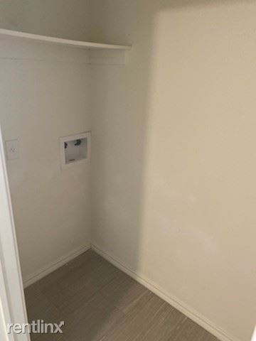 Foto del edificio - 2 br, 1.5 bath Townhome - 3153 Avenue H