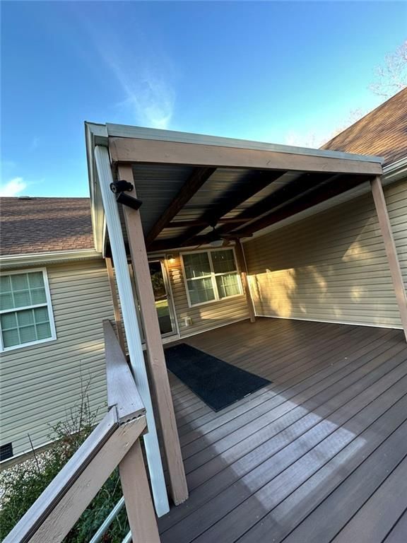 Foto del edificio - 3910 Piney Brook Dr