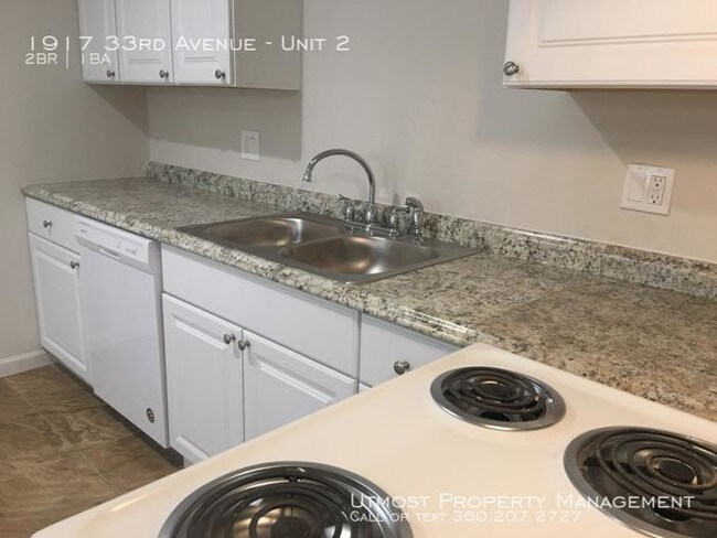 Building Photo - 2 bedroom in Longview WA 98632
