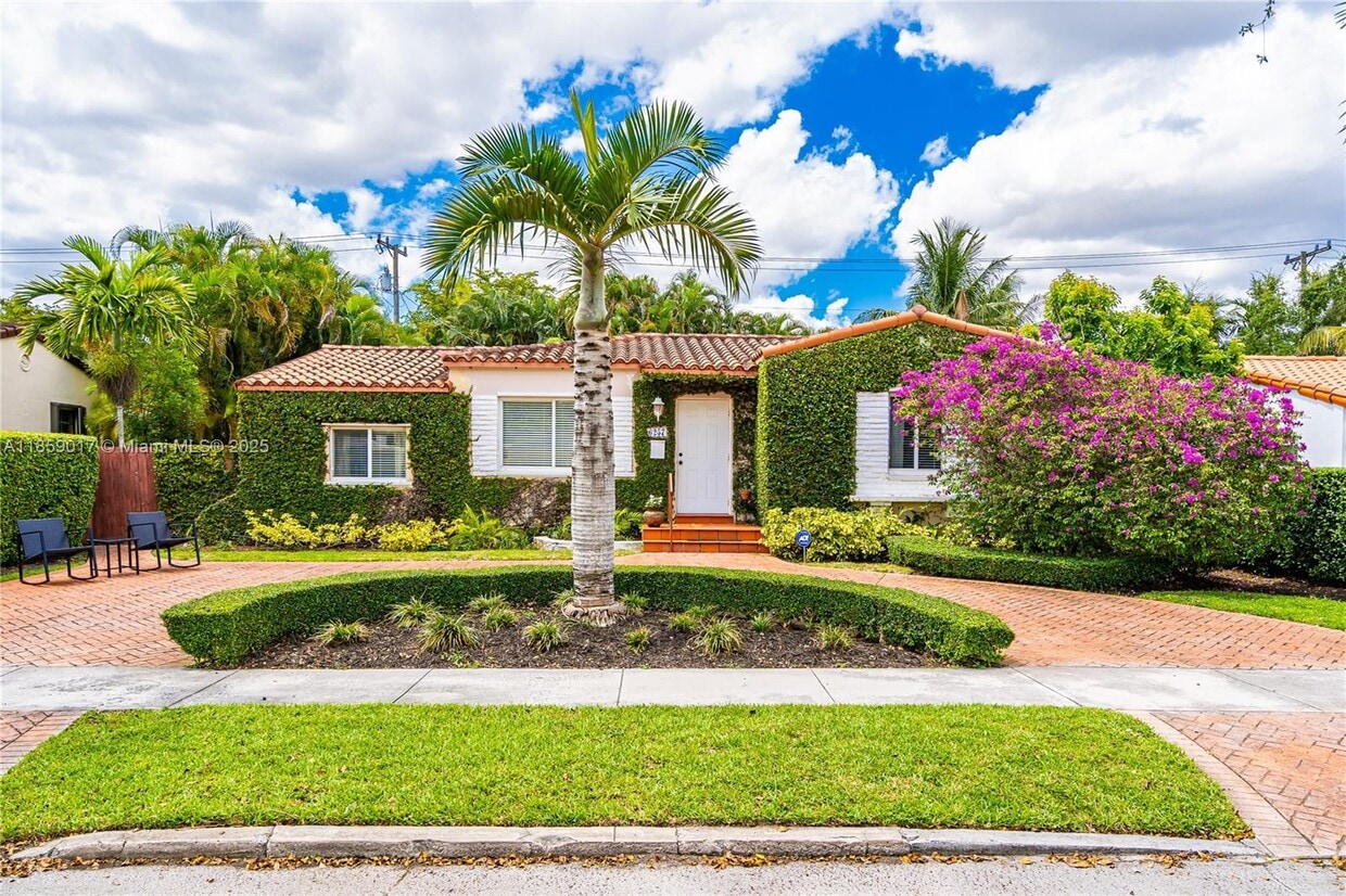 Foto principal - 6257 SW 14th St