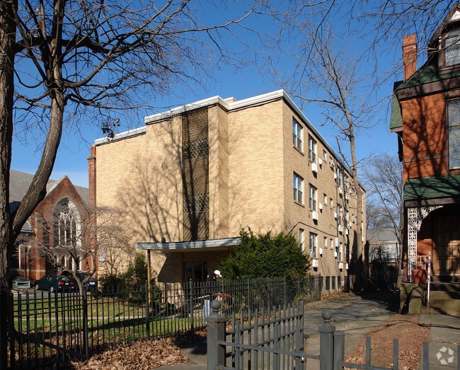 Side of Building Photo - Sylvia Apartments