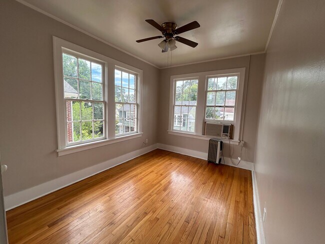 Building Photo - 743 Ratcliff Street