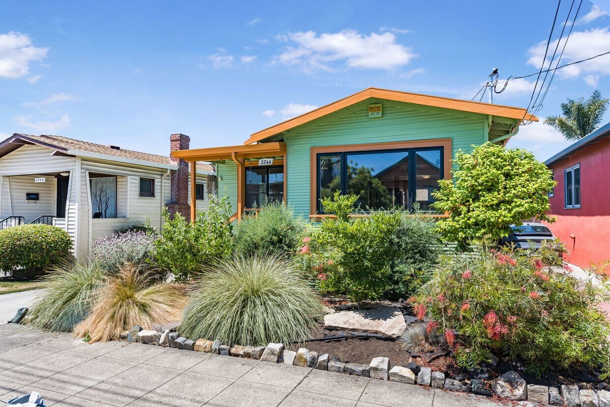 Foto principal - 2744 Mathews St