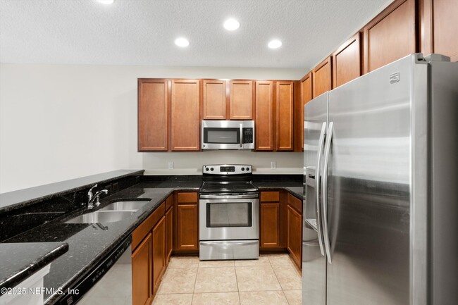 Foto del edificio - 13340 Ocean Mist Dr