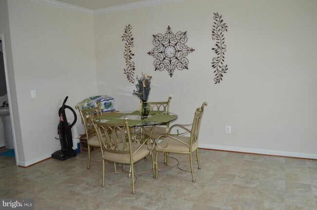 Building Photo - 27 Rapidan Dr