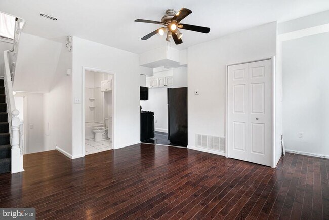 Foto del edificio - 308 N 39th St