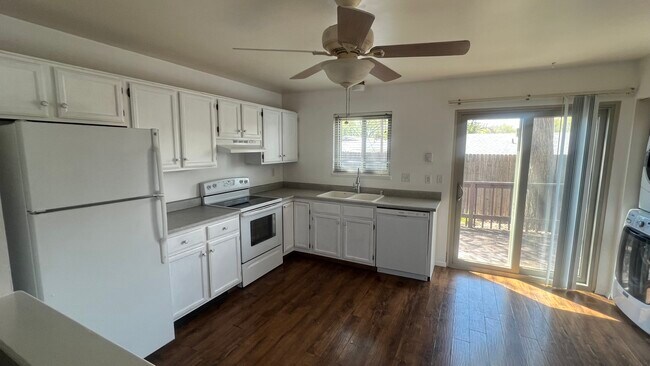 Photo - 725 Alexander Rd Townhome