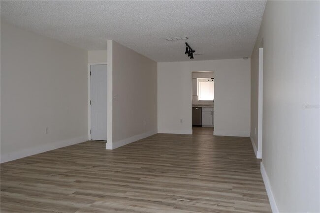 Building Photo - 4213 S Semoran Blvd