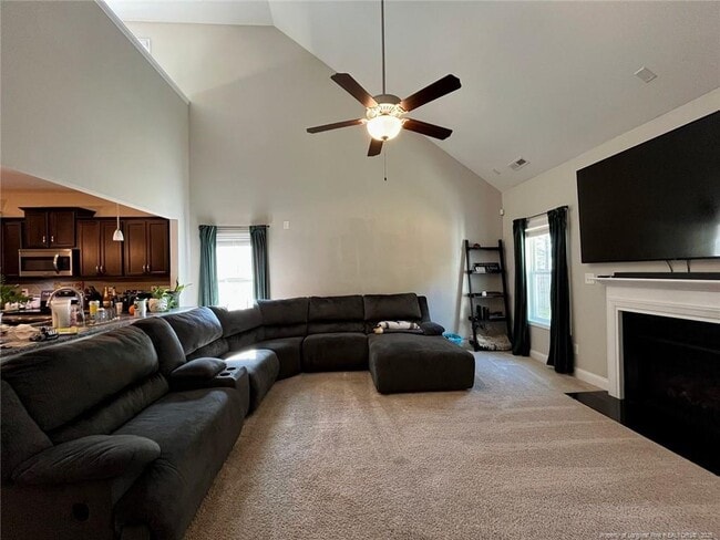 Foto del edificio - 95 Heatherwood Dr