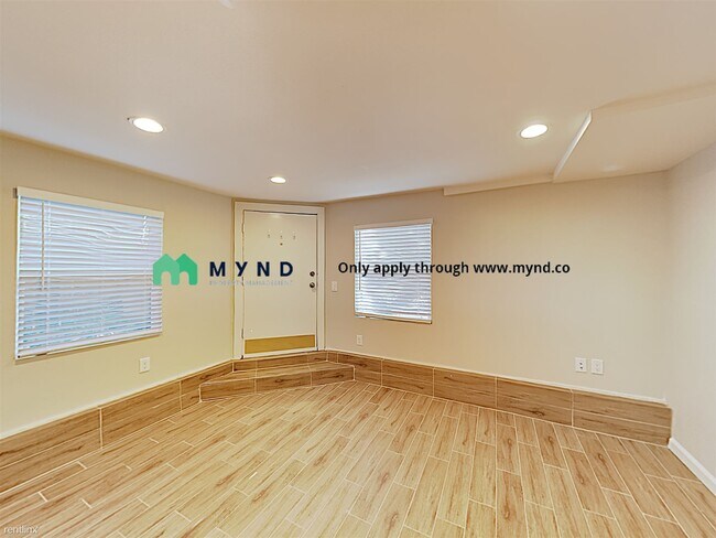 Foto del edificio - 1 br, 1 bath  - 1514 26th St Apt C