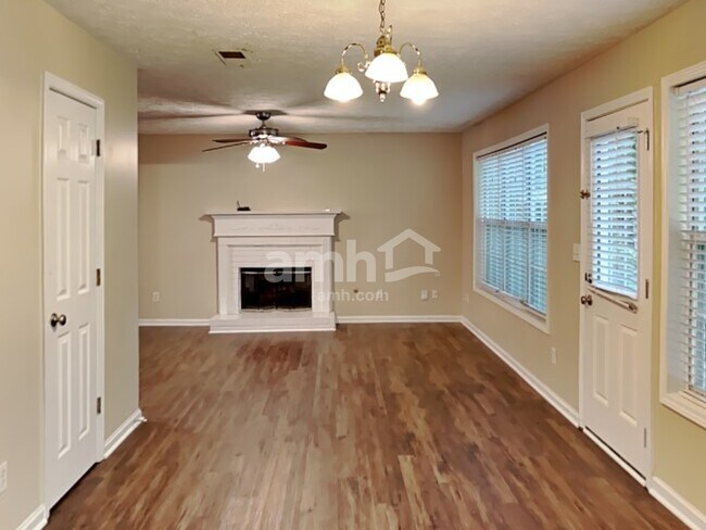 Foto del edificio - 2380 Sailor Ln