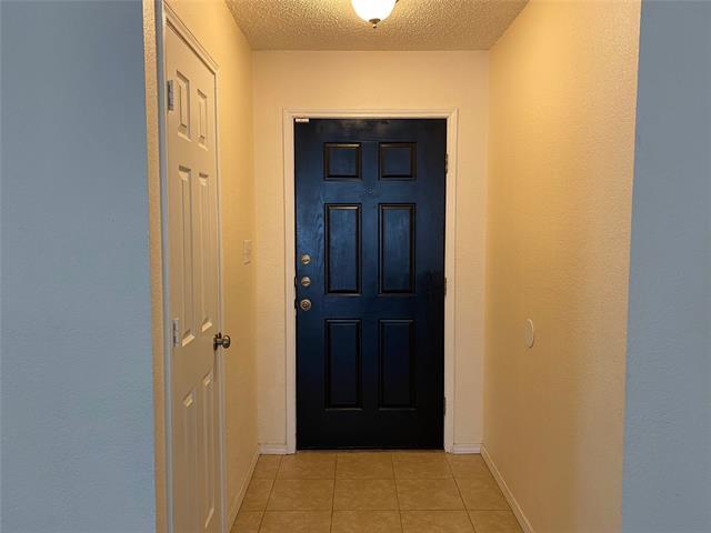 Foto del edificio - 7012 Escondido Dr