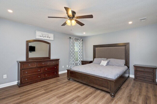 Foto del edificio - 615 St Martin Cove