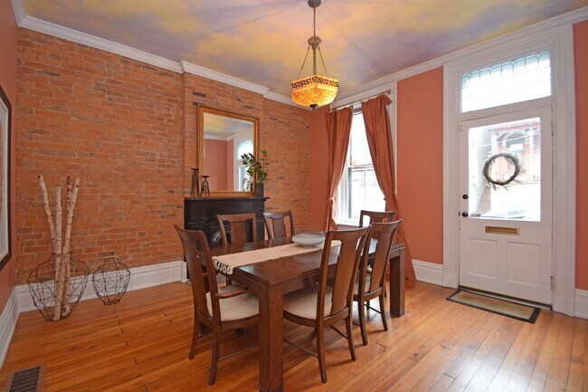 Foto del edificio - 511 Milton St
