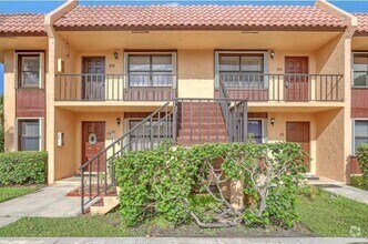 Building Photo - 5985 Forest Hill Blvd