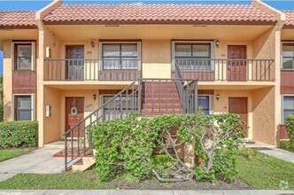 Building Photo - 5985 Forest Hill Blvd