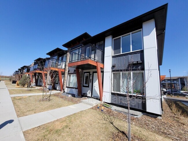 Photo du bâtiment - 446 Allard Blvd SW