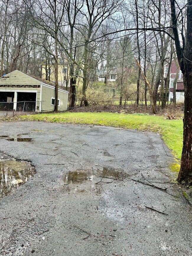 Foto del edificio - 920 Westcott - Students & Non-students wel...