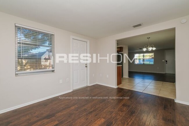 Building Photo - 7726 Topay Ln
