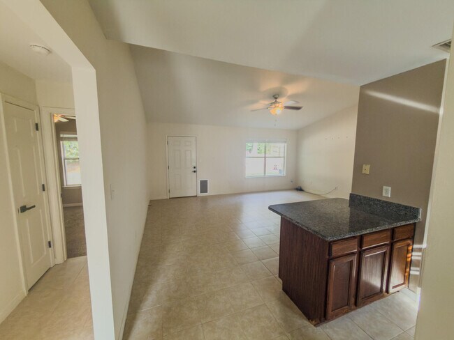 Foto del edificio - 7304 Gordon Evans Rd