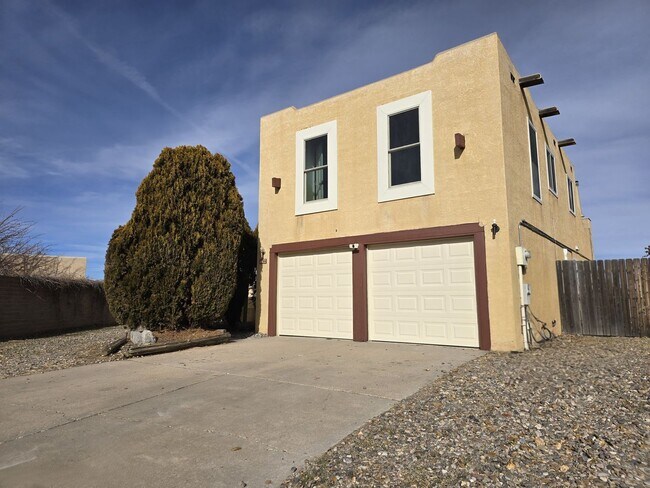 Foto del edificio - 2984 Corte Ojo De Agua