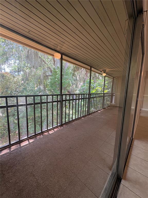 Foto del edificio - 140 Orchid Woods Ct