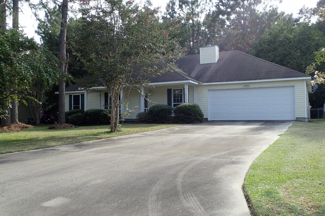 3847 Stratford Cir, Valdosta, GA 31605 - House Rental In Valdosta, GA ...