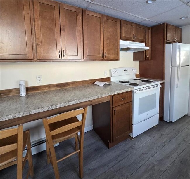 Foto del edificio - 765 S County Trail