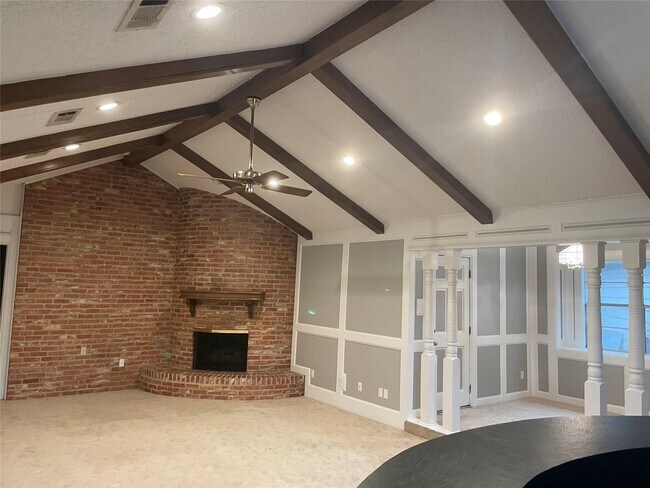 Foto del edificio - 7510 Renmark Ln