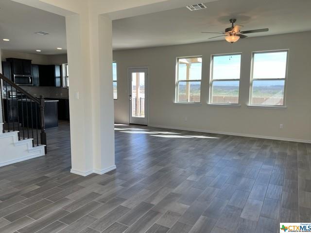 Building Photo - 149 Gray Wolf Dr