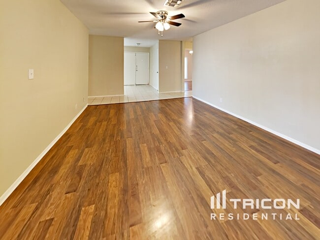 Building Photo - 6801 Castile De Oro