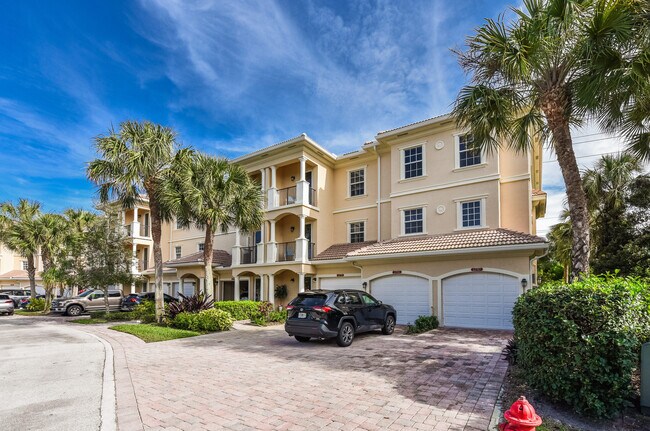 Building Photo - 12787 SE Old Cypress Dr