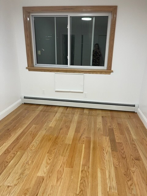 Foto del edificio - 48-21 92nd St