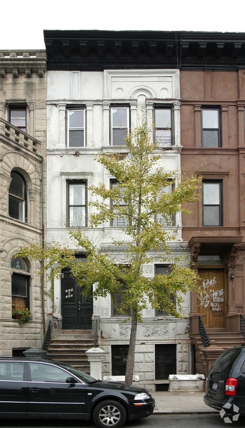 Primary Photo - 129 W 122nd St