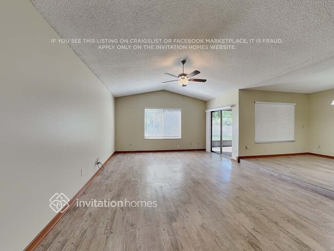 Building Photo - 8228 Lost Lake Dr